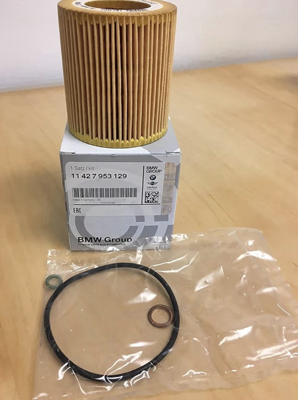 BMW 11427953129 Set Oil Filter Element Original Part Same day Shipping OEM2